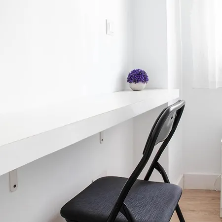 Estrellas 301 توريمولينوس