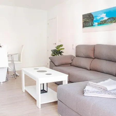 Estrellas 301 Торремолінос